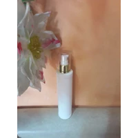 Sell Cosmetic pump 200ml gold bottles